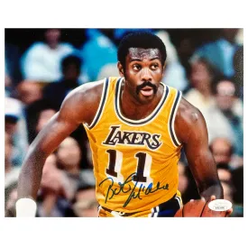 Bob McAdoo Signed Pose 1 Basketball 8x10 Photo (JSA)