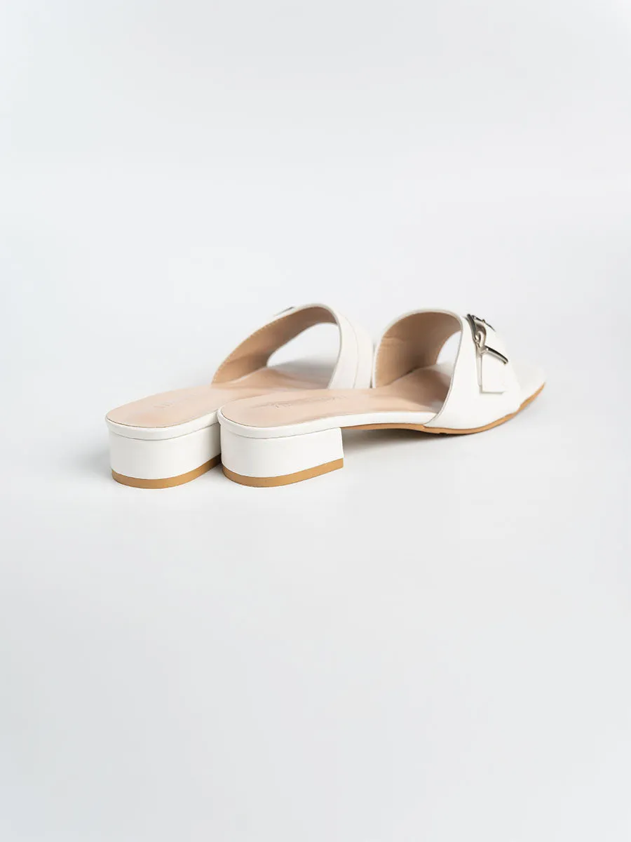 Naynie Buckle Sandals