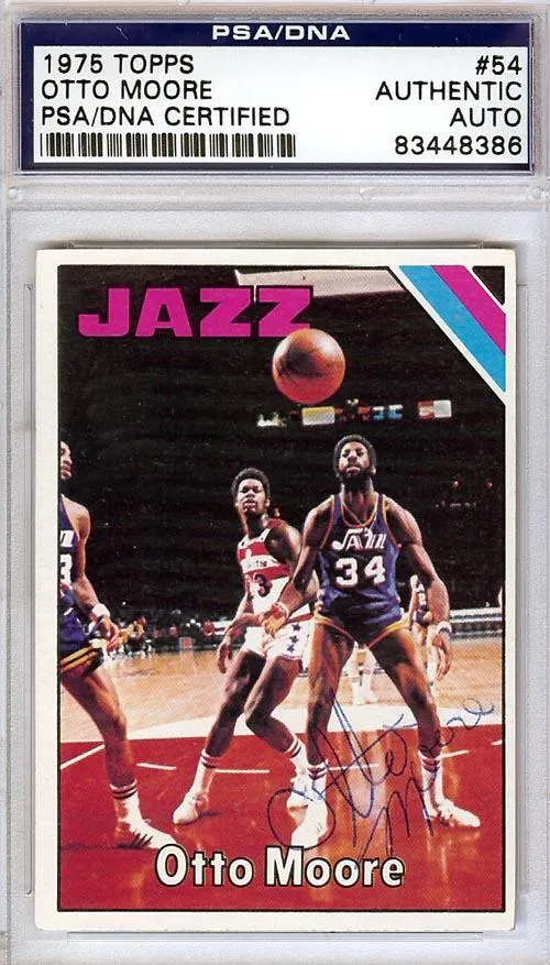 Otto Moore Autographed 1975 Topps Card #54 New Orleans Jazz PSA/DNA #83448386