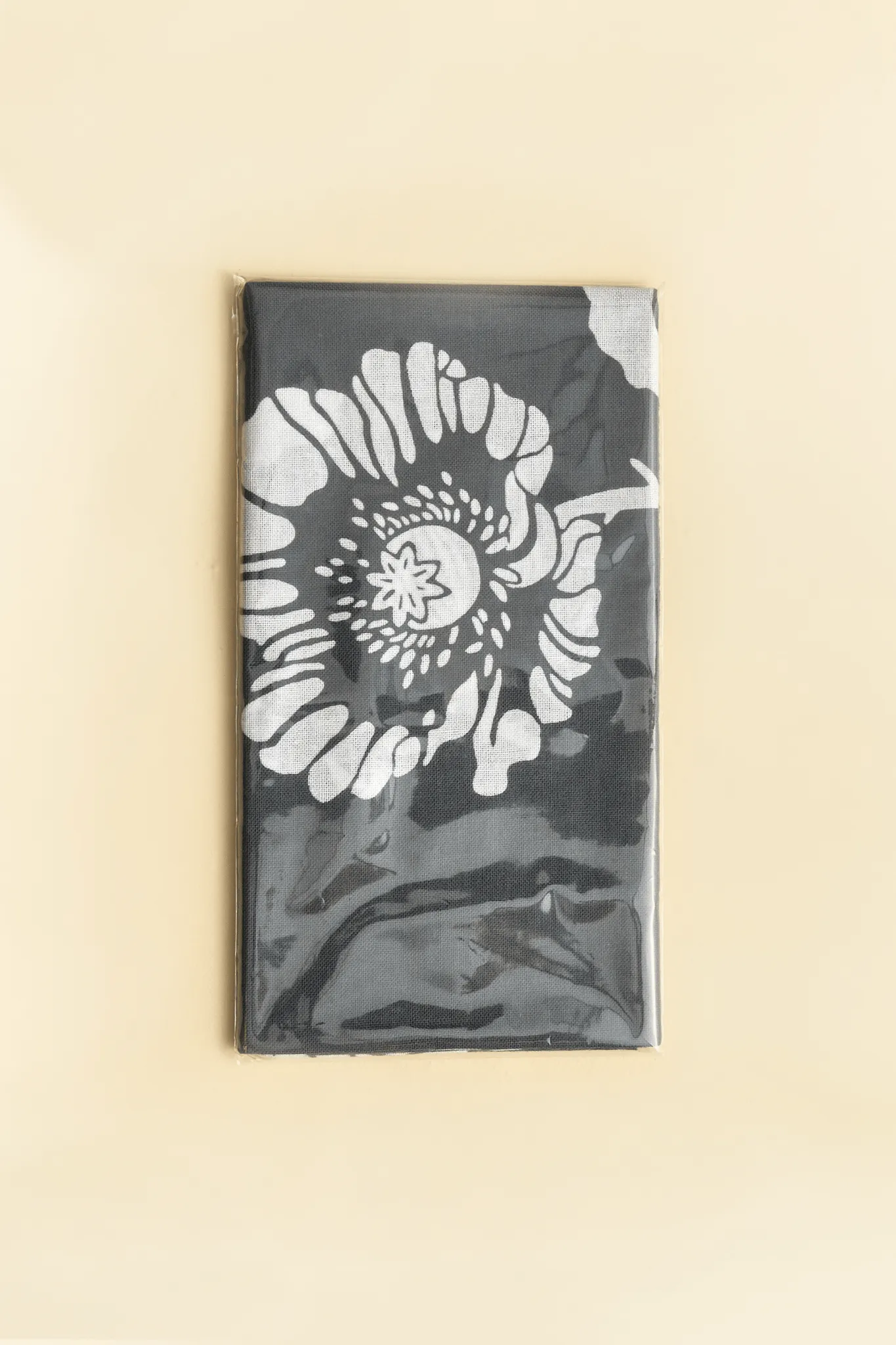 Radiall Badass Flower Bandana - Ink Black