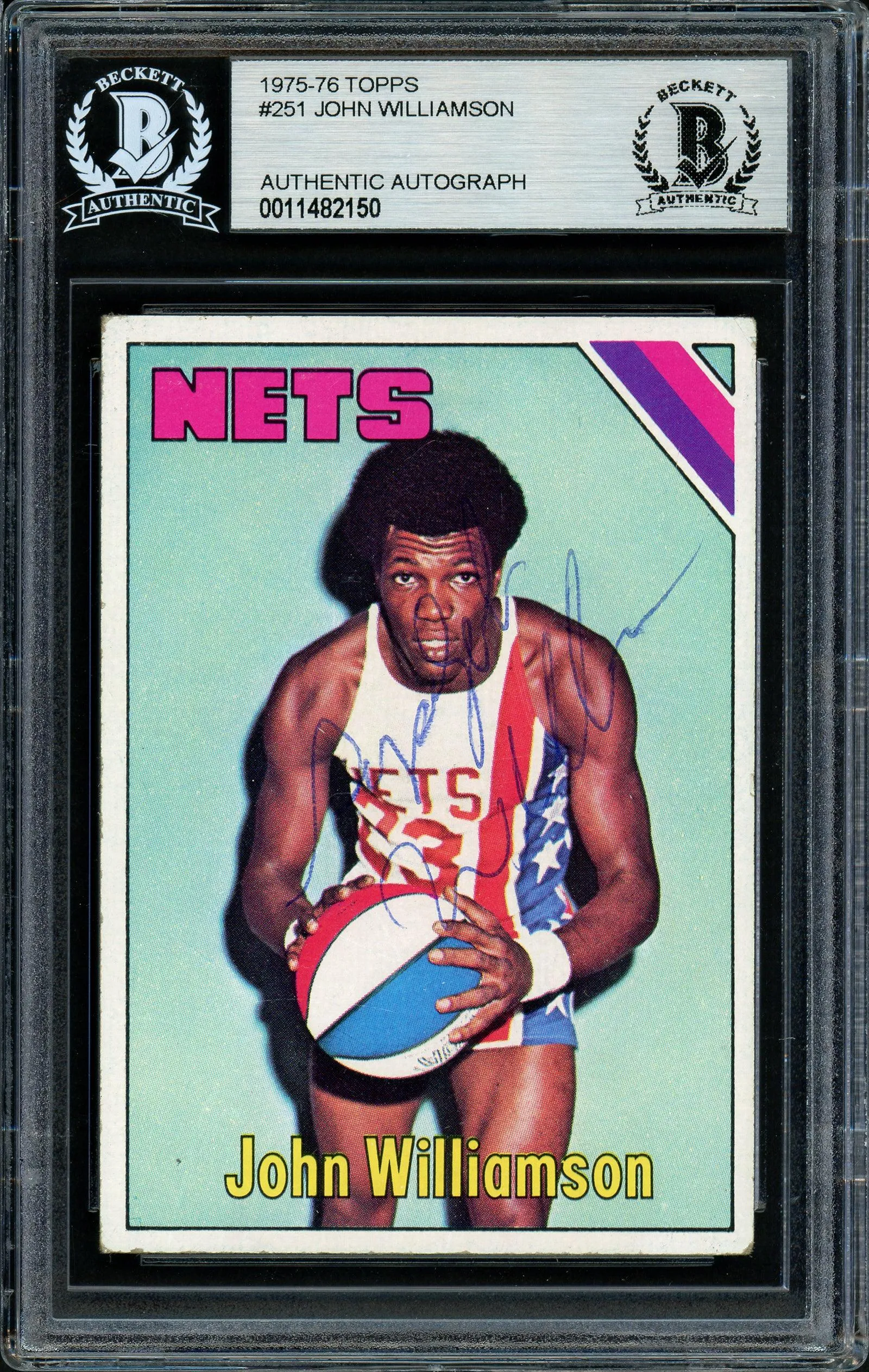 Super John Williamson Autographed 1975-76 Topps Card #251 New Jersey Nets Beckett BAS #11482150